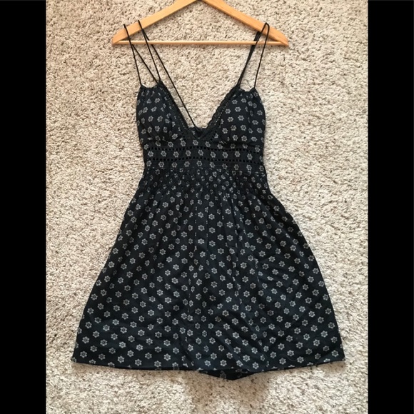 Plenty by Tracy Reese Dresses & Skirts - Black and grey flower print dress